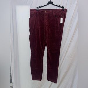 Old navy velvet skinny jeans NWT!!